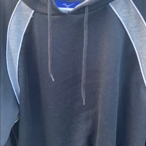 Men’s XL Mizuno Swearshirt